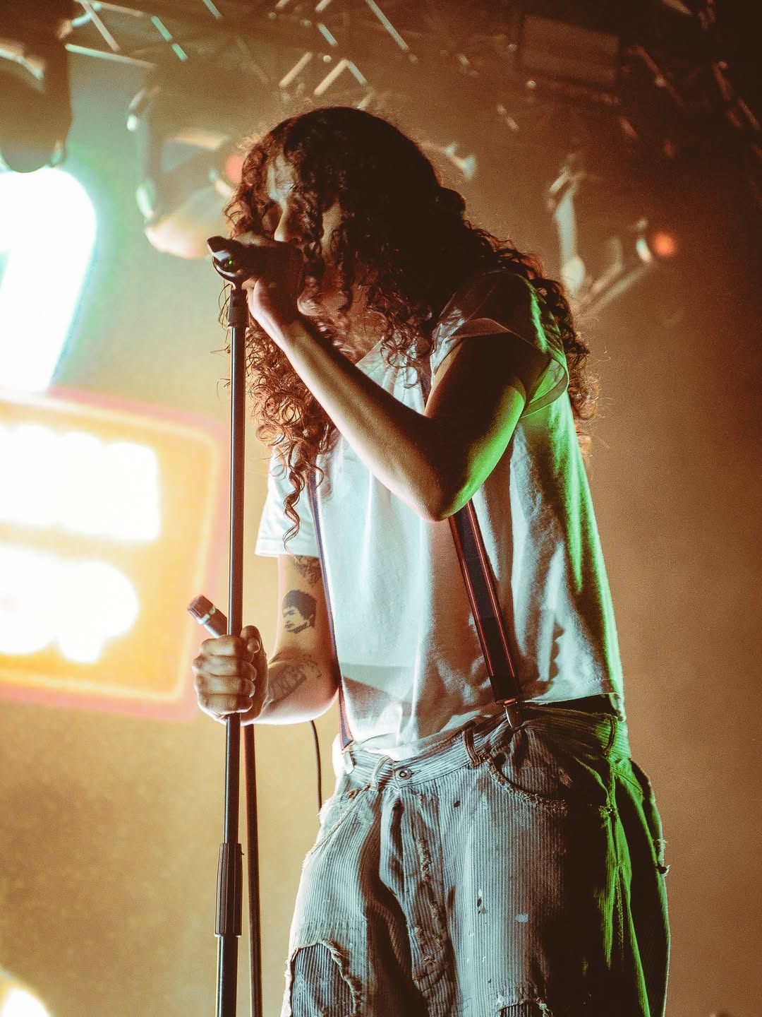 070 Shake