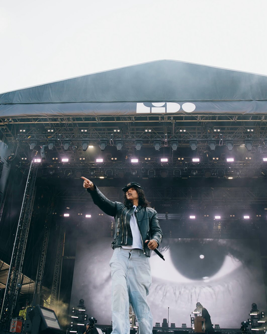 070 Shake